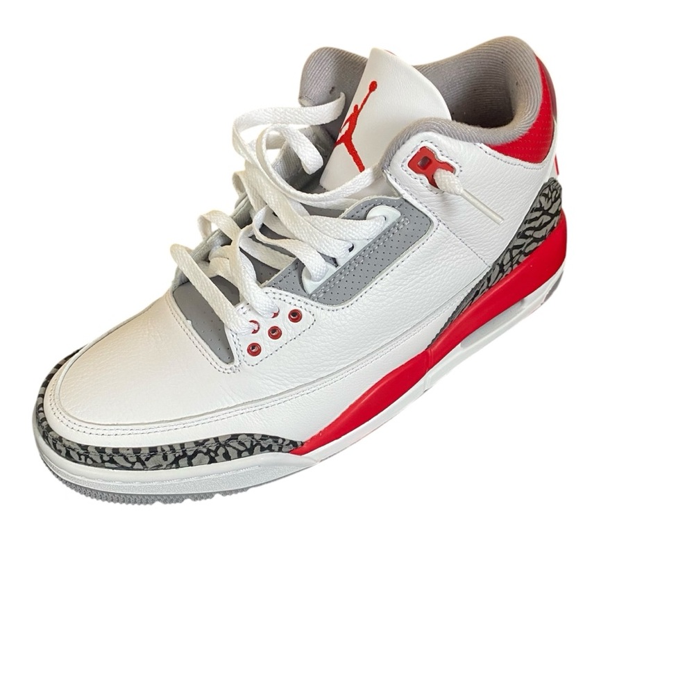 AIR JORDAN 3 FIRE RED (2022) - Picture 7 of 9